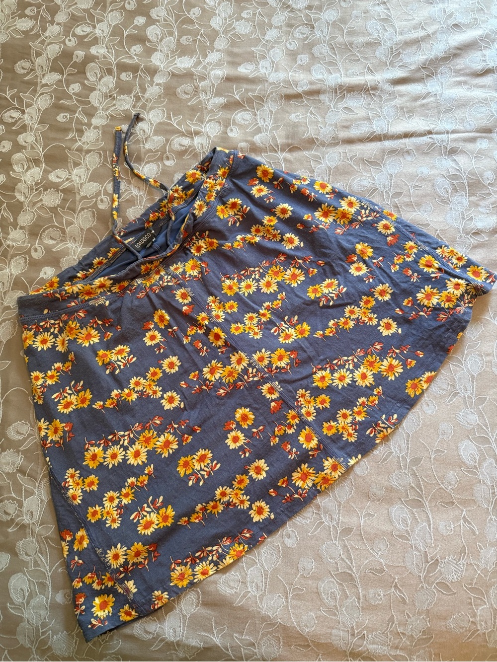 Toad & Co, Samba skort, size medium, pockets on shorts. Like new. - Picture 2 of 7